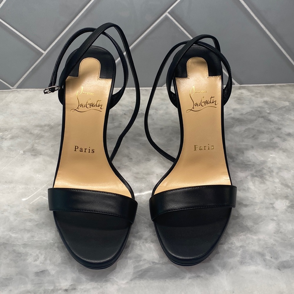 Never Worn Christian Louboutin Heels! Size 37! 120